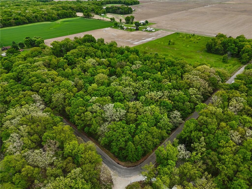 Property Photo: E Park Avenue IL 62401