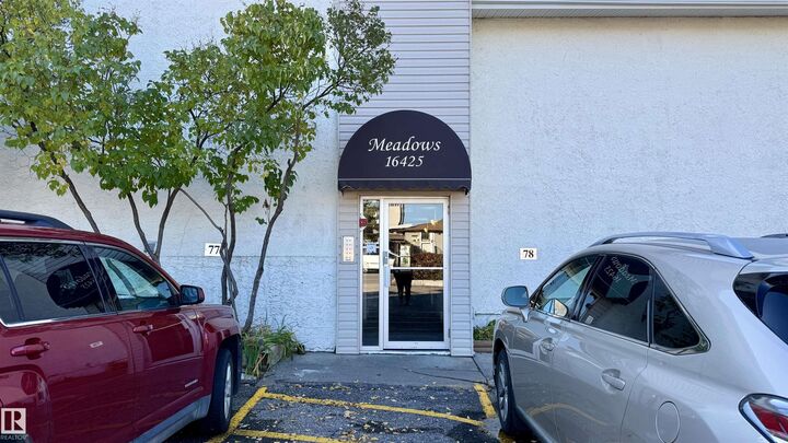 Property Photo:  16425 89 Avenue NW H  AB T5R 4S1 