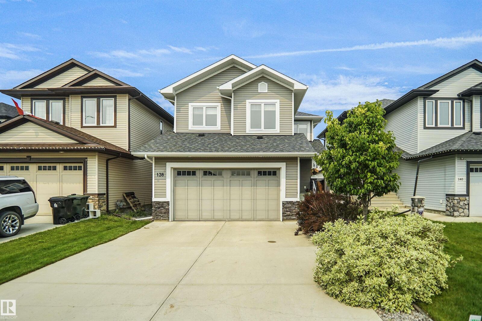 Property Photo:  138 Henderson Link  AB T7X 0R9 