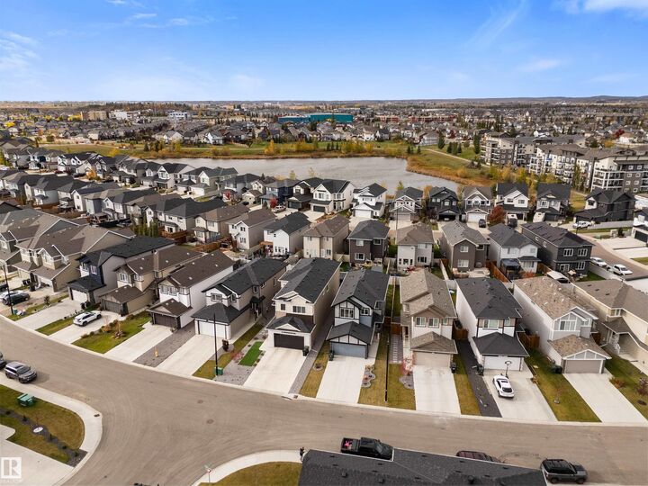 Property Photo:  35 Meadowbrook Way  AB T7X 2X3 