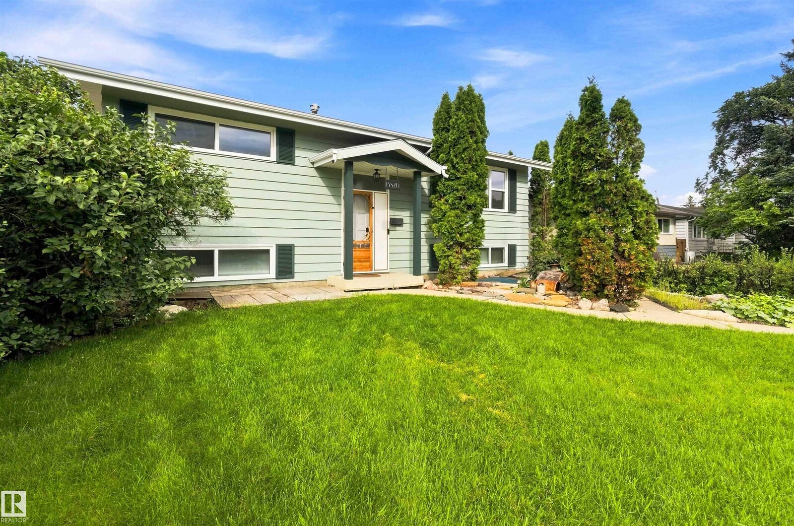 Property Photo:  13820 63 Street NW  AB T5A 1R3 