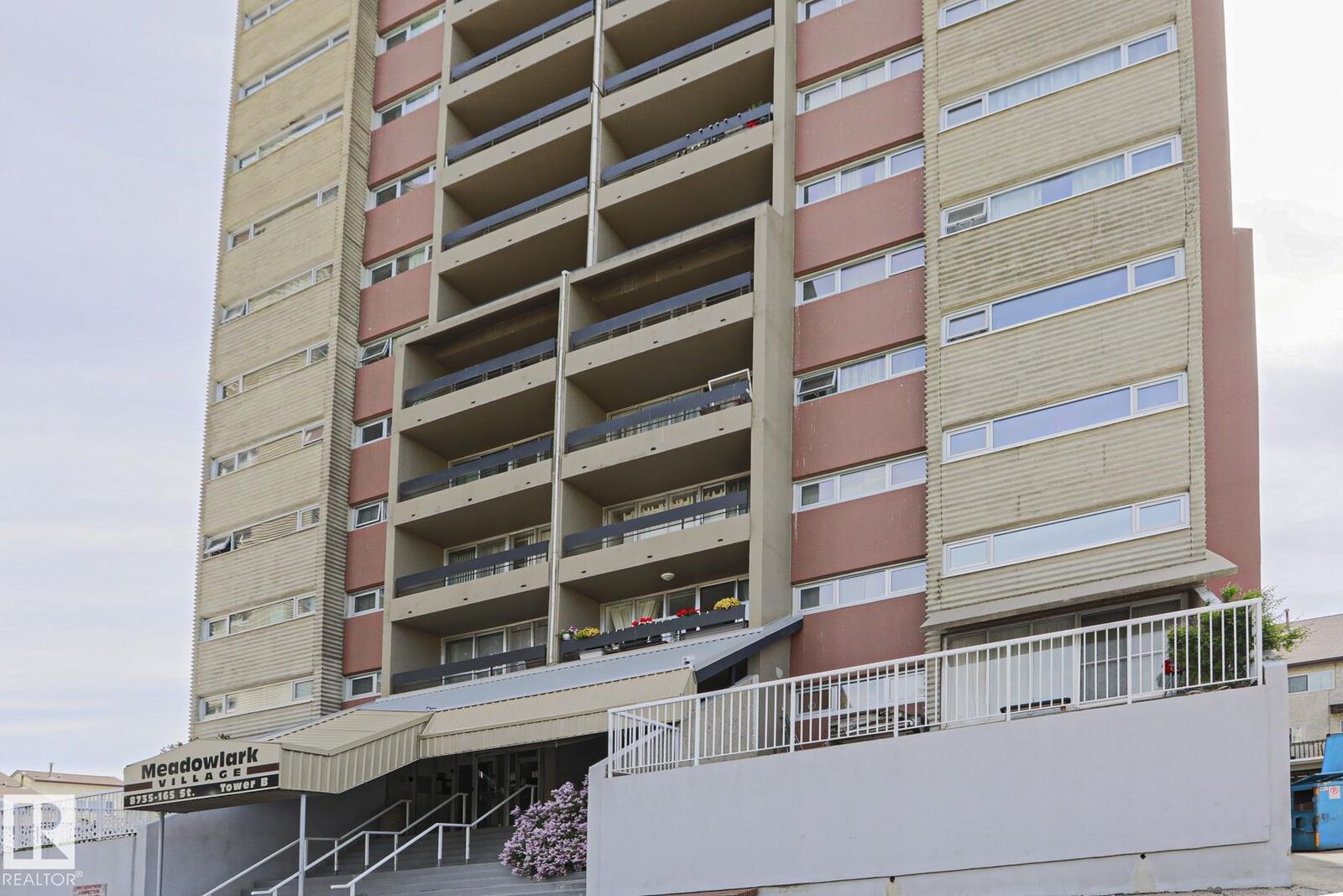 Property Photo:  8735 165 Street NW 20  AB T5R 2R6 
