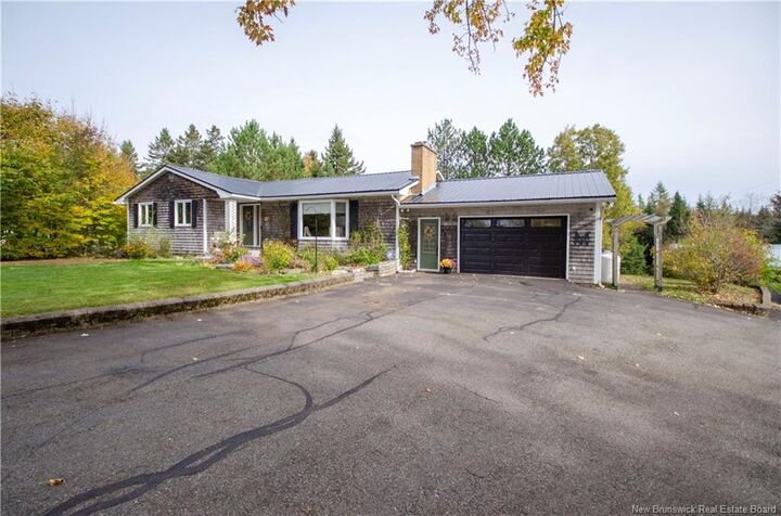Property Photo:  16 Sandra Drive  NB E2G 1E7 