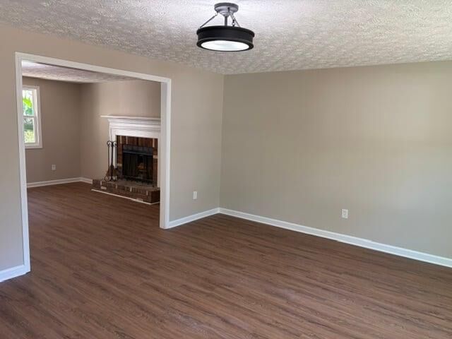 Property Photo: 1455 Parkmont Drive GA 30076