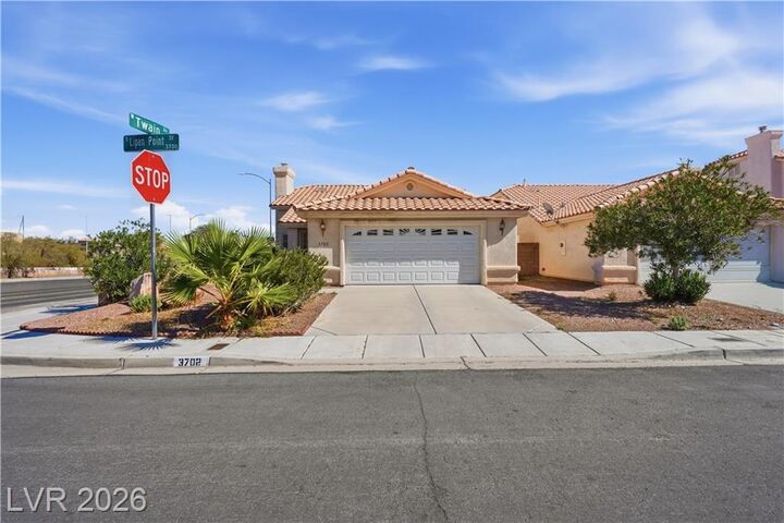 Property Photo:  3702 Lipan Point Street  NV 89147 