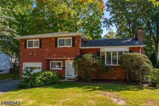 Property Photo: 45 Crestmont Rd NJ 07052