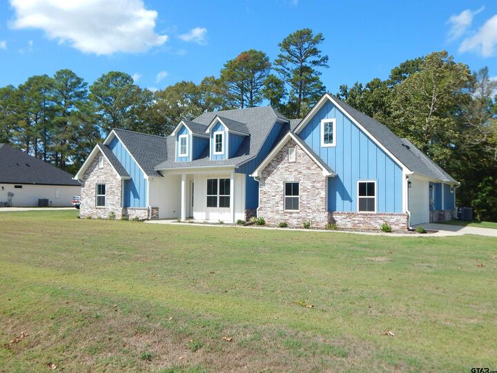 Property Photo: 141 Indian Rock Dr TX 75645