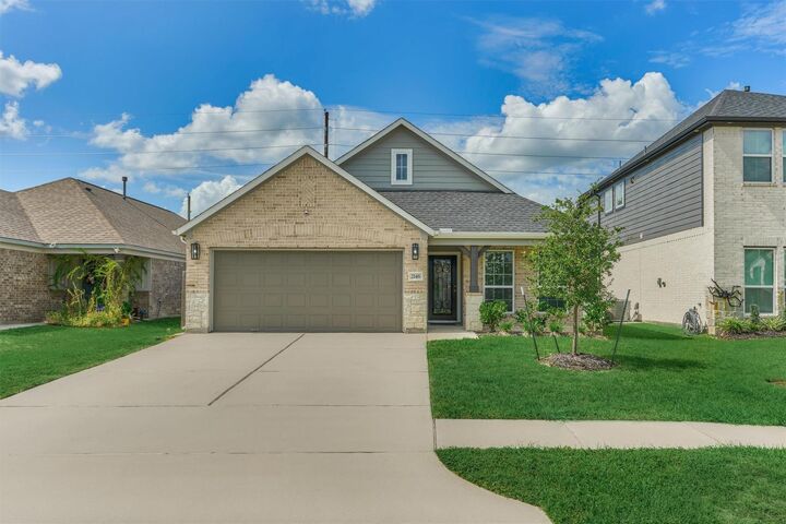 Property Photo: 2146 Reed Cave Lane TX 77386