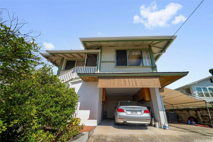 Property Photo:  1596 Perry Street  HI 96819 