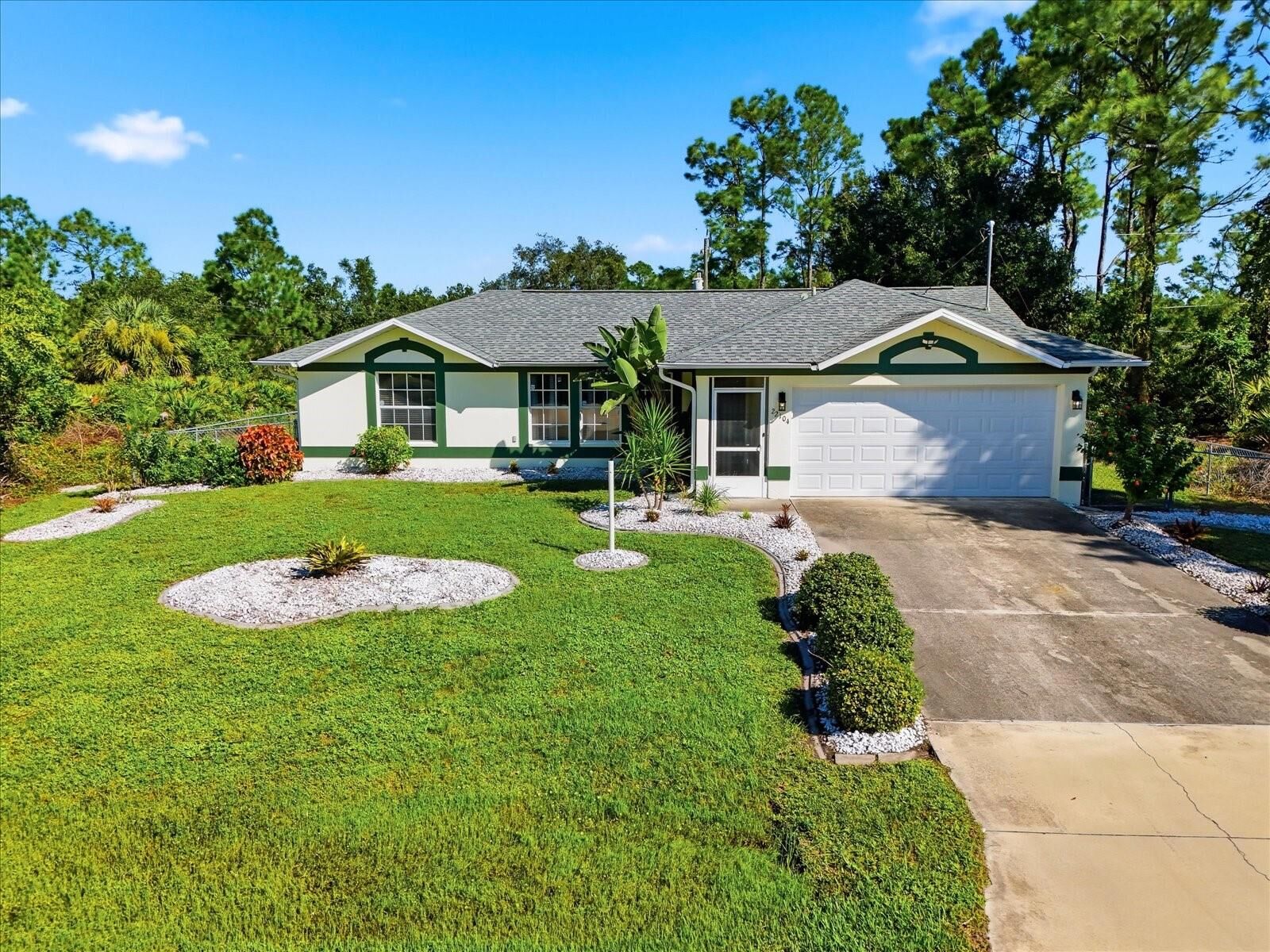 Property Photo: 22104 Landis Avenue FL 33954