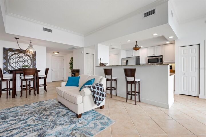 Property Photo: 800 N Tamiami Trail 1504 FL 34236