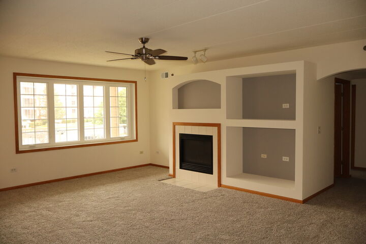 Property Photo: 7927 Trinity Circle 1ne IL 60487