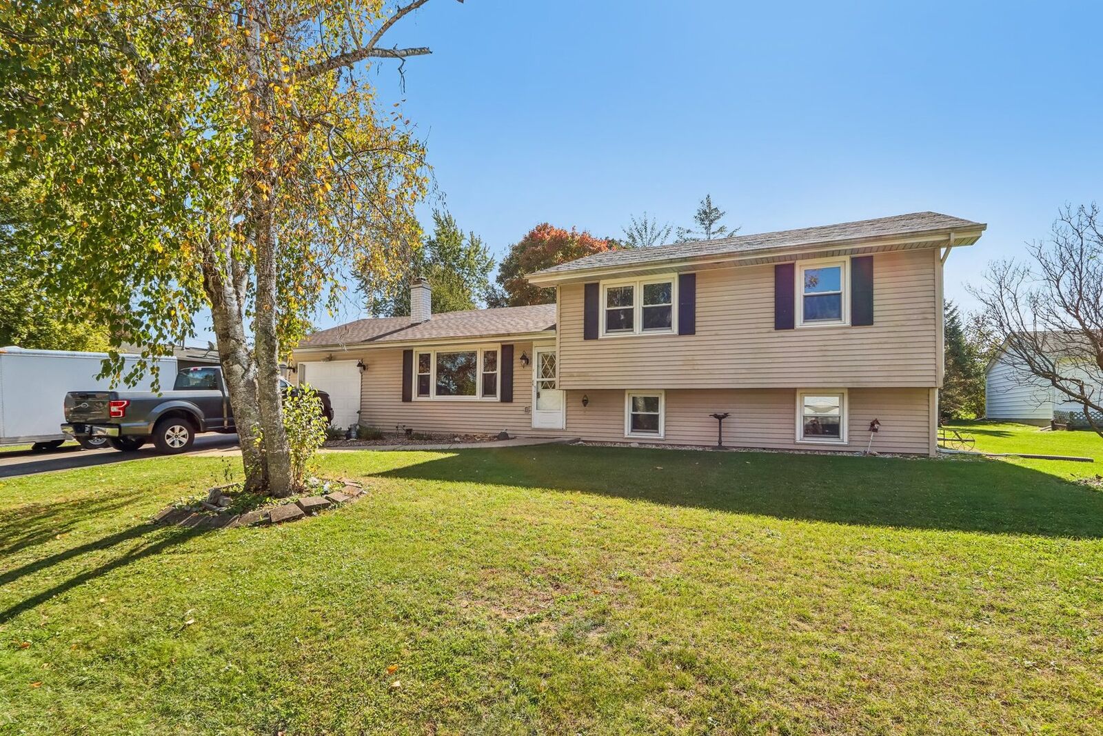 Property Photo: 1825 Esch Road WI 53181