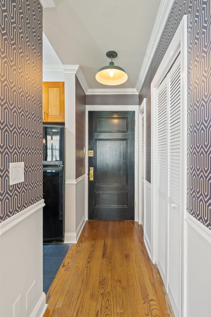 Property Photo: 70 E Scott Street 308 IL 60610
