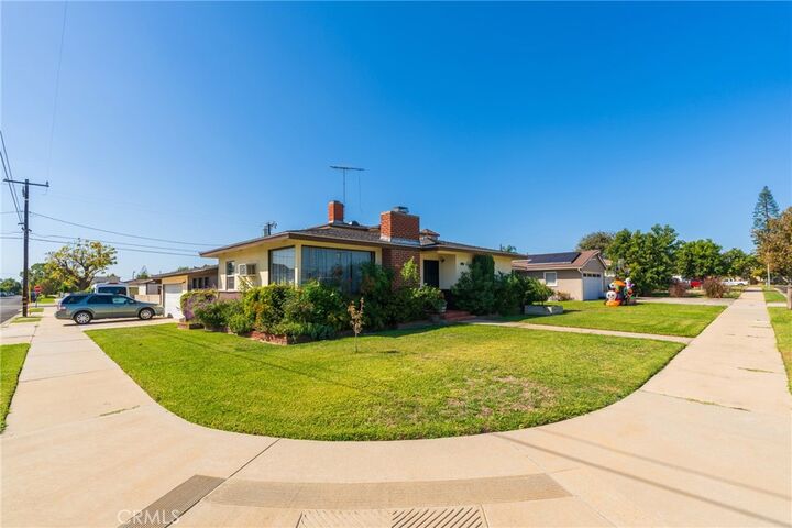 Property Photo:  418 Union  CA 92821 