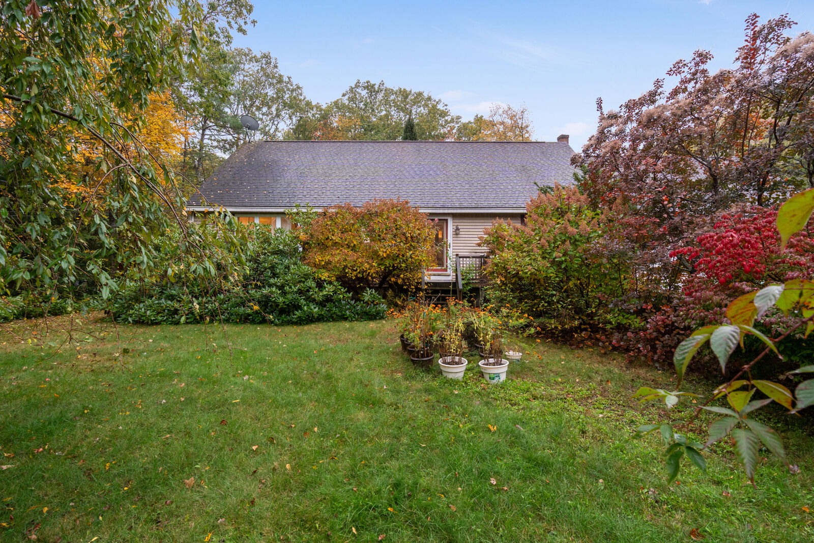 Property Photo: 11 Lovers Lane ME 04086