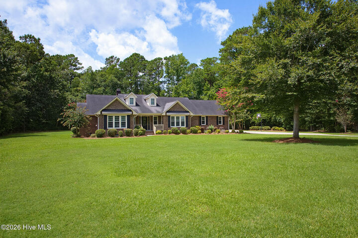 Property Photo:  867 Lynchburg Drive  NC 28546 