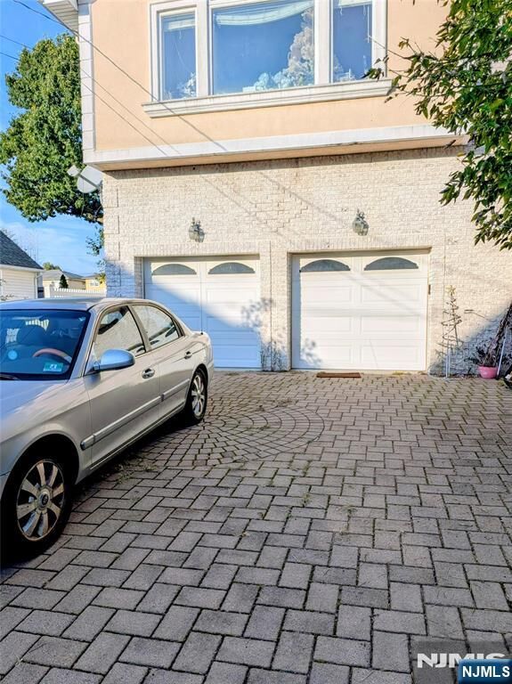 Property Photo:  37 Park Row 2  NJ 07057 