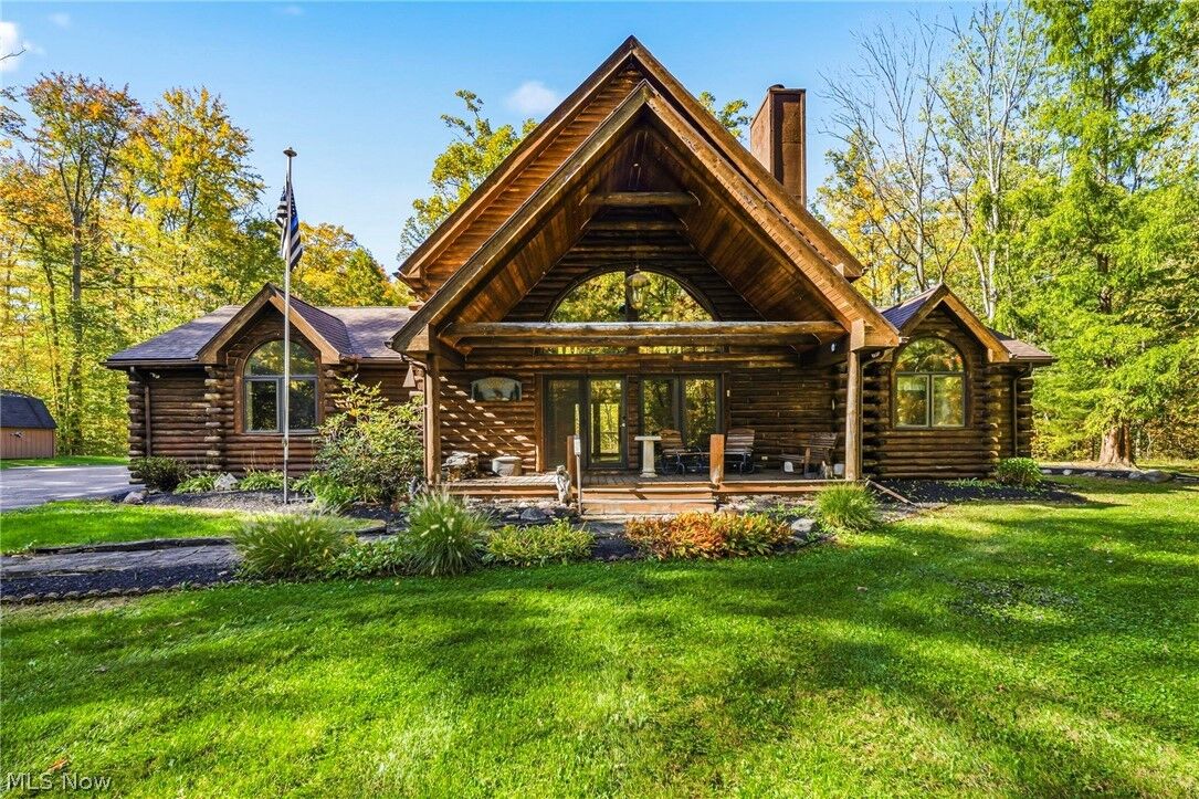 Property Photo:  8520 Woodhill Drive  OH 44024 