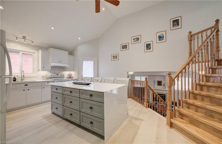 Property Photo:  245 Fern Crescent  ON N2V 2P9 