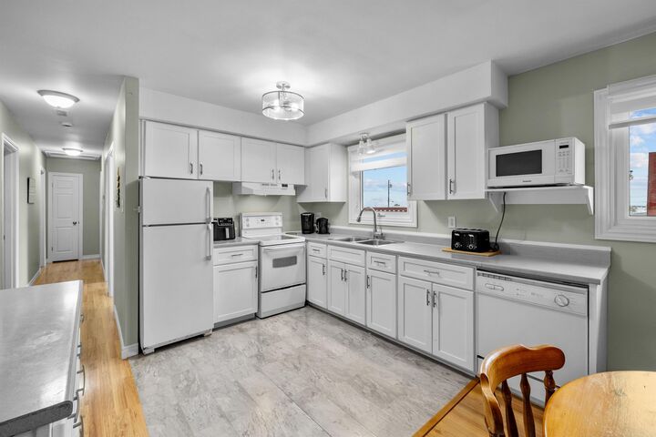 Property Photo:  10 Longworth Street  PE C0A 2B0 