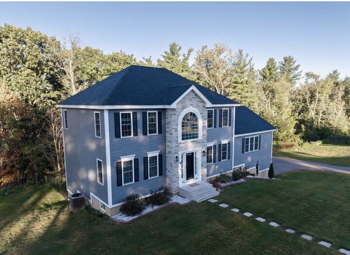 Property Photo: 9 Arrowhead Way MA 01543