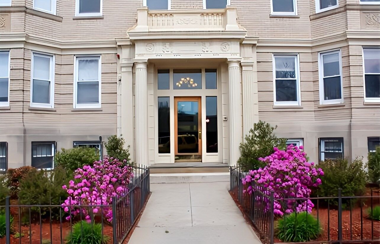 Property Photo:  85 Park Drive 25  MA 02215 