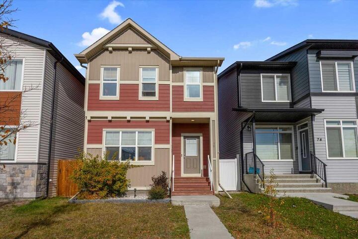 Property Photo:  78 Walcrest Way SE  AB T2X 4G2 