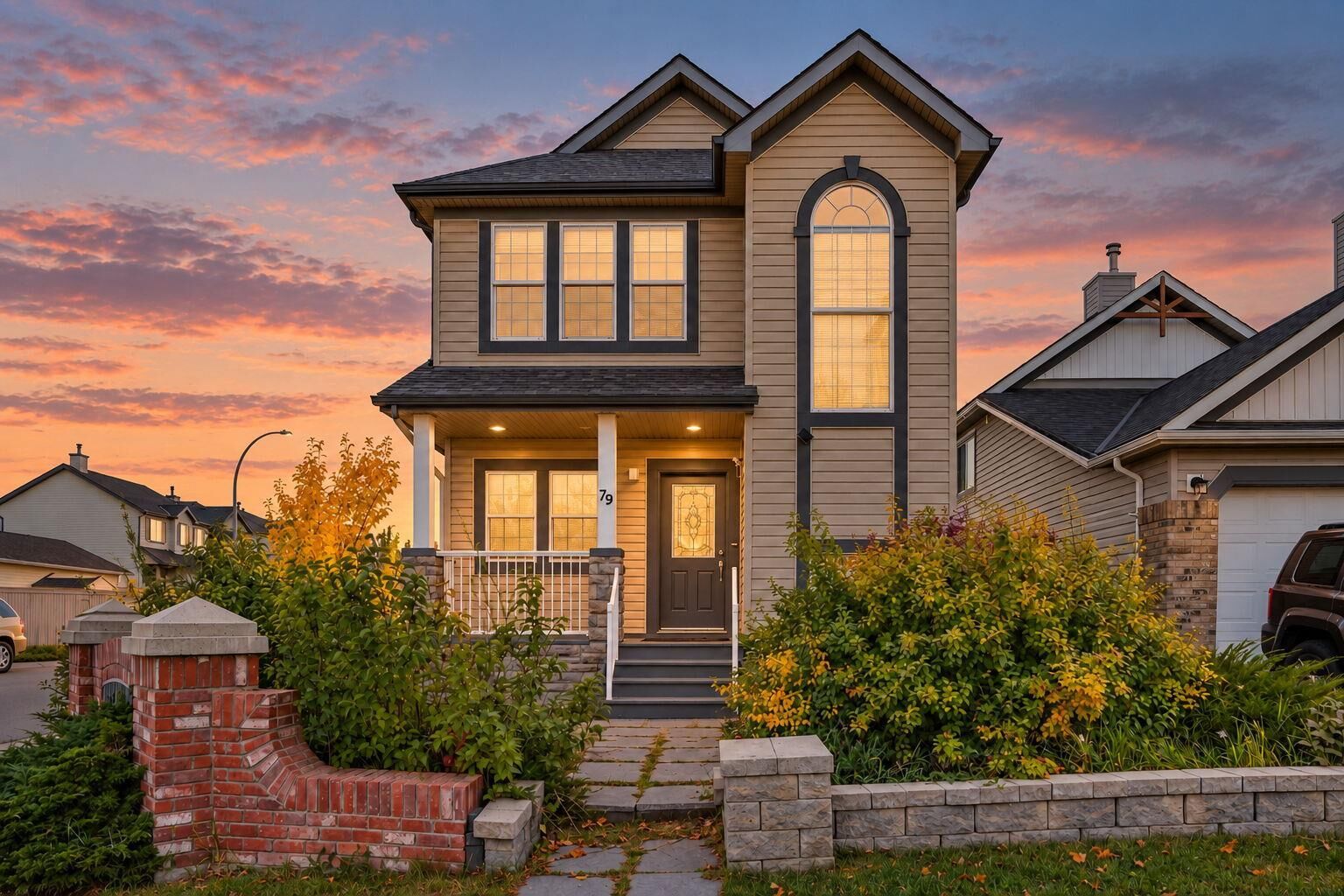 Property Photo:  79 Covepark Drive NE  AB T3K 5Z5 