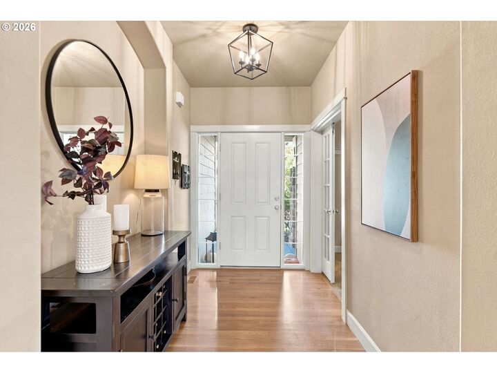 Property Photo: 18210 SW Orchard Hill Ln OR 97140