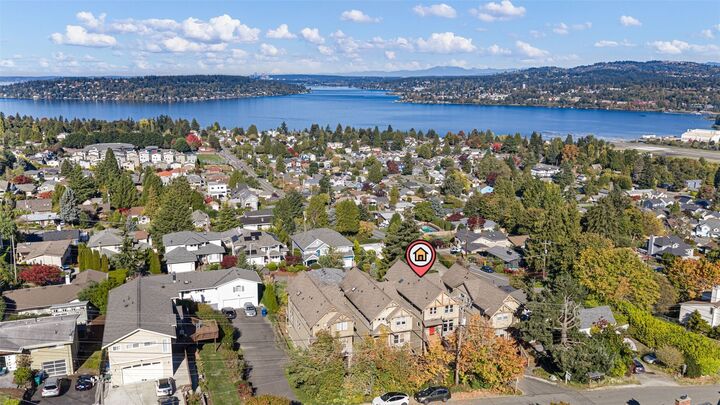 Property Photo:  8312 S 124th Street  WA 98178 