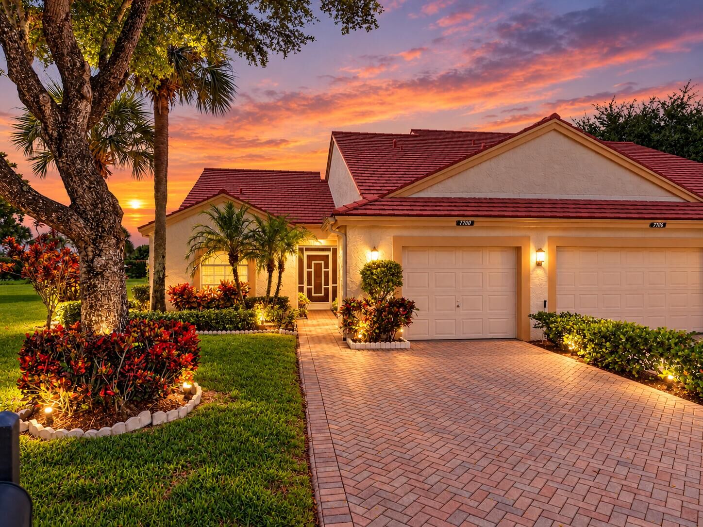 Property Photo:  7700 Coral Lake Drive  FL 33446 