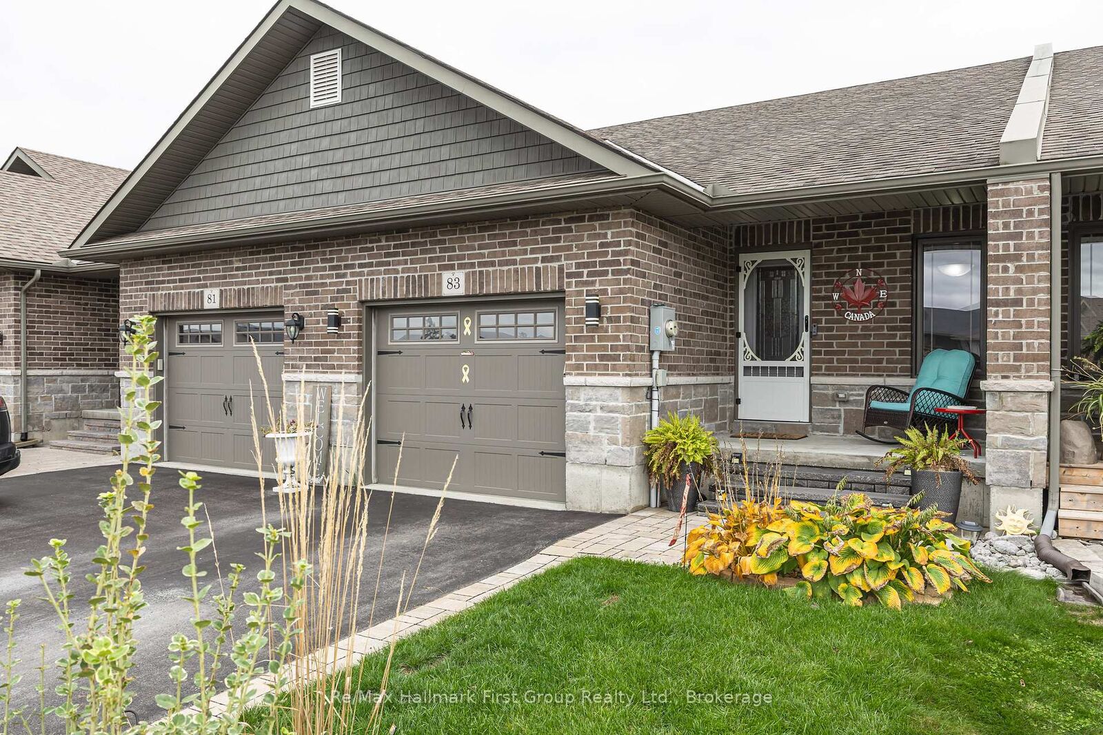 Property Photo:  83 Aspen Drive  ON K8V 0E2 