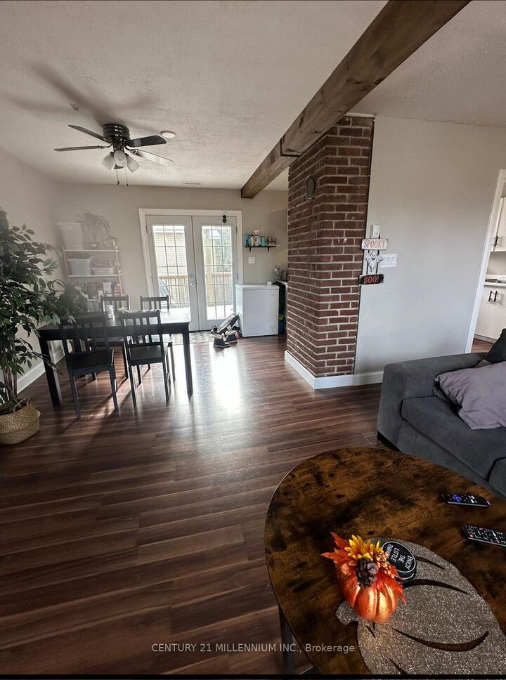 Property Photo:  1 Hillside Drive 3  ON L9W 1P5 