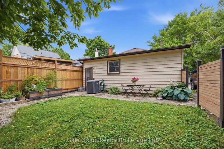 Property Photo:  1 Britton Drive  ON N5P 3E4 