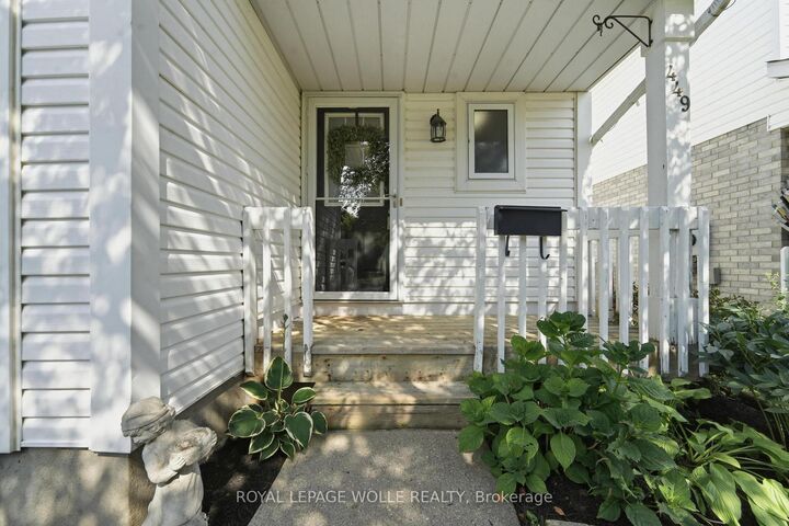 Property Photo:  449 Exmoor Street  ON N2K 3T7 