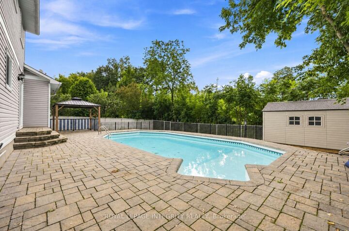 Property Photo:  675 Potvin Avenue  ON K4K 1H2 