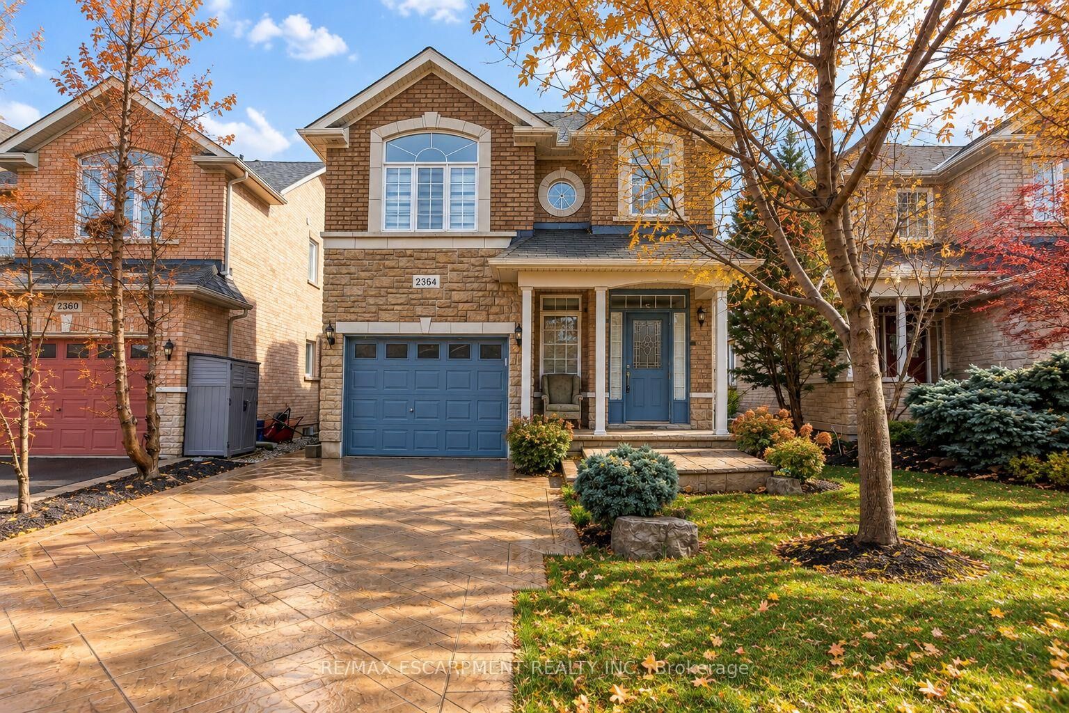 Property Photo:  2364 Hilda Drive  ON L6H 7M9 