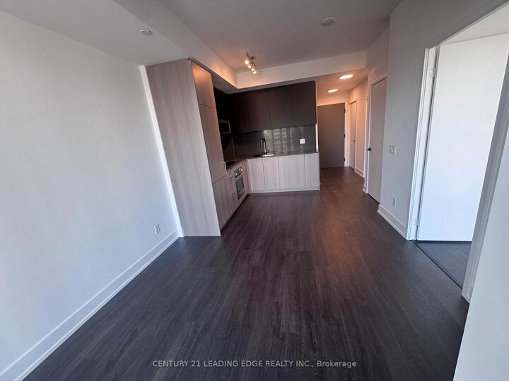 Property Photo:  308 Jarvis Street 2407  ON M5A 2P2 