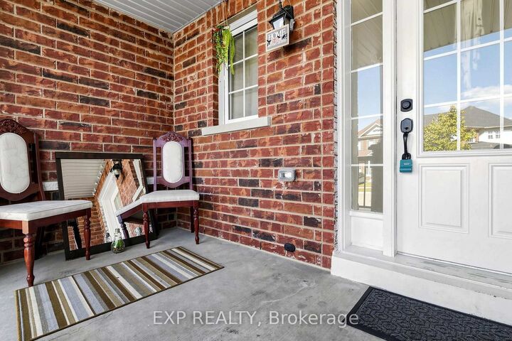 Property Photo:  85 Sidney Rundle Avenue  ON L1C 0N9 