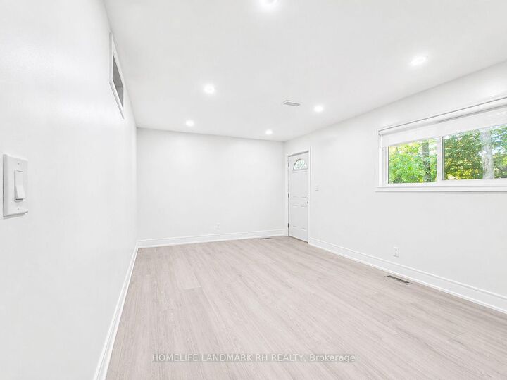 Property Photo:  25066 Commodore Road 101  ON L0K 1A0 
