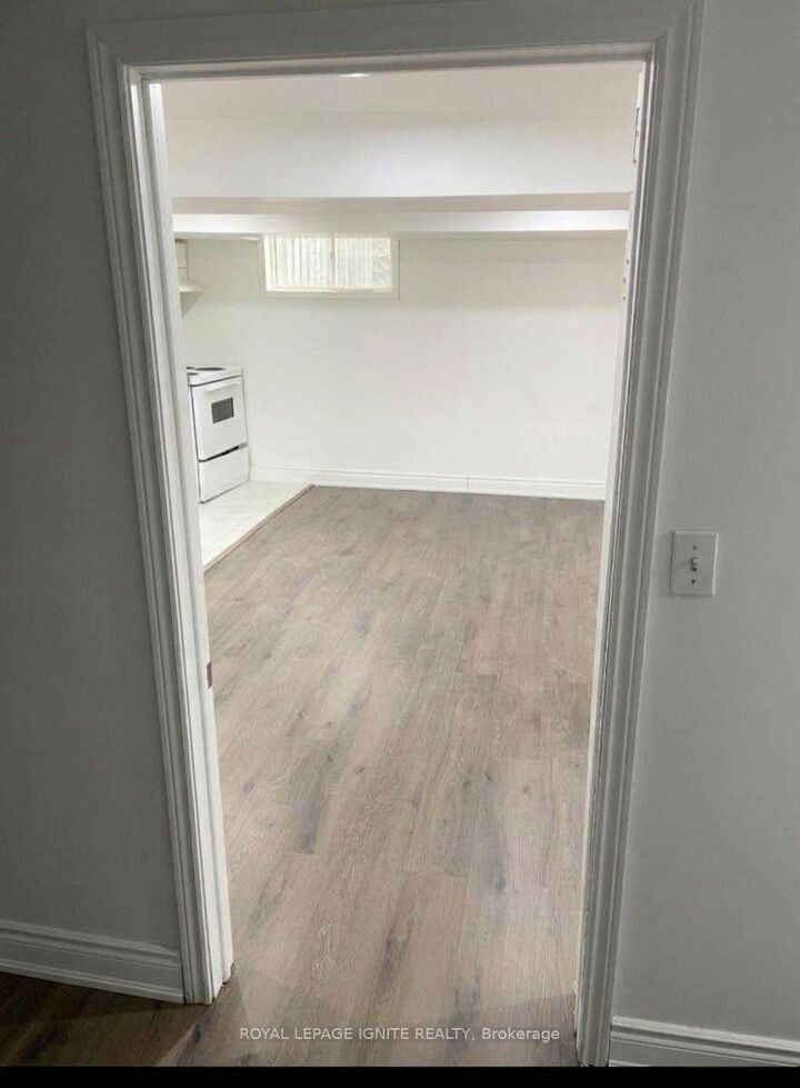 Property Photo:  36 West 4th Street Bsmt  ON L9C 3M3 