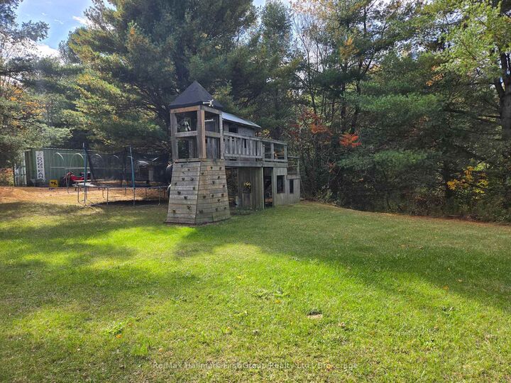 Property Photo:  4592 10th Line N/A  ON L0A 1G0 
