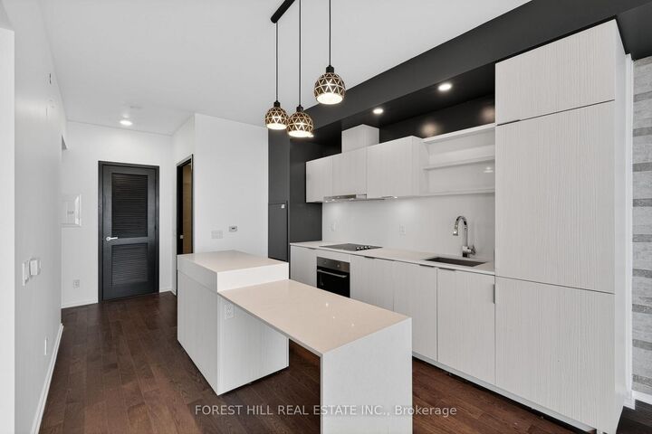 Property Photo:  16 Bonnycastle Street 3603  ON M5A 0C9 