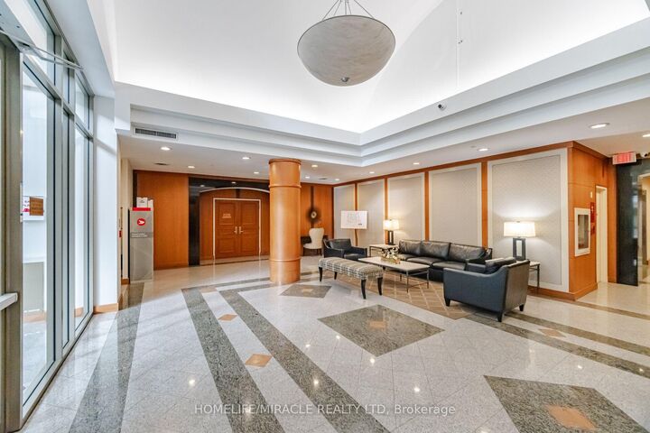 Property Photo:  260 Doris Avenue 301  ON M2N 6X9 