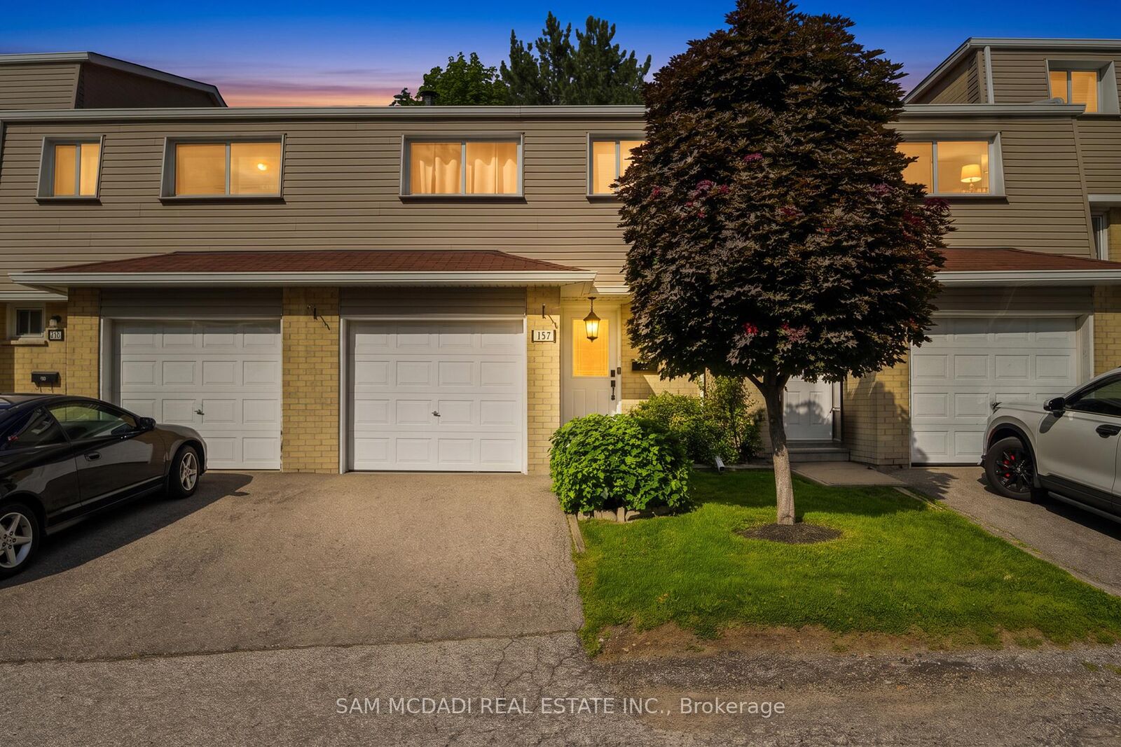 Property Photo:  400 Mississauga Valley Boulevard 157  ON L5A 3N6 