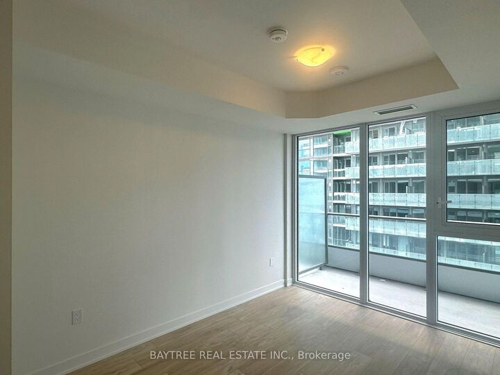Property Photo:  70 Princess Street 2214  ON M5A 0X6 