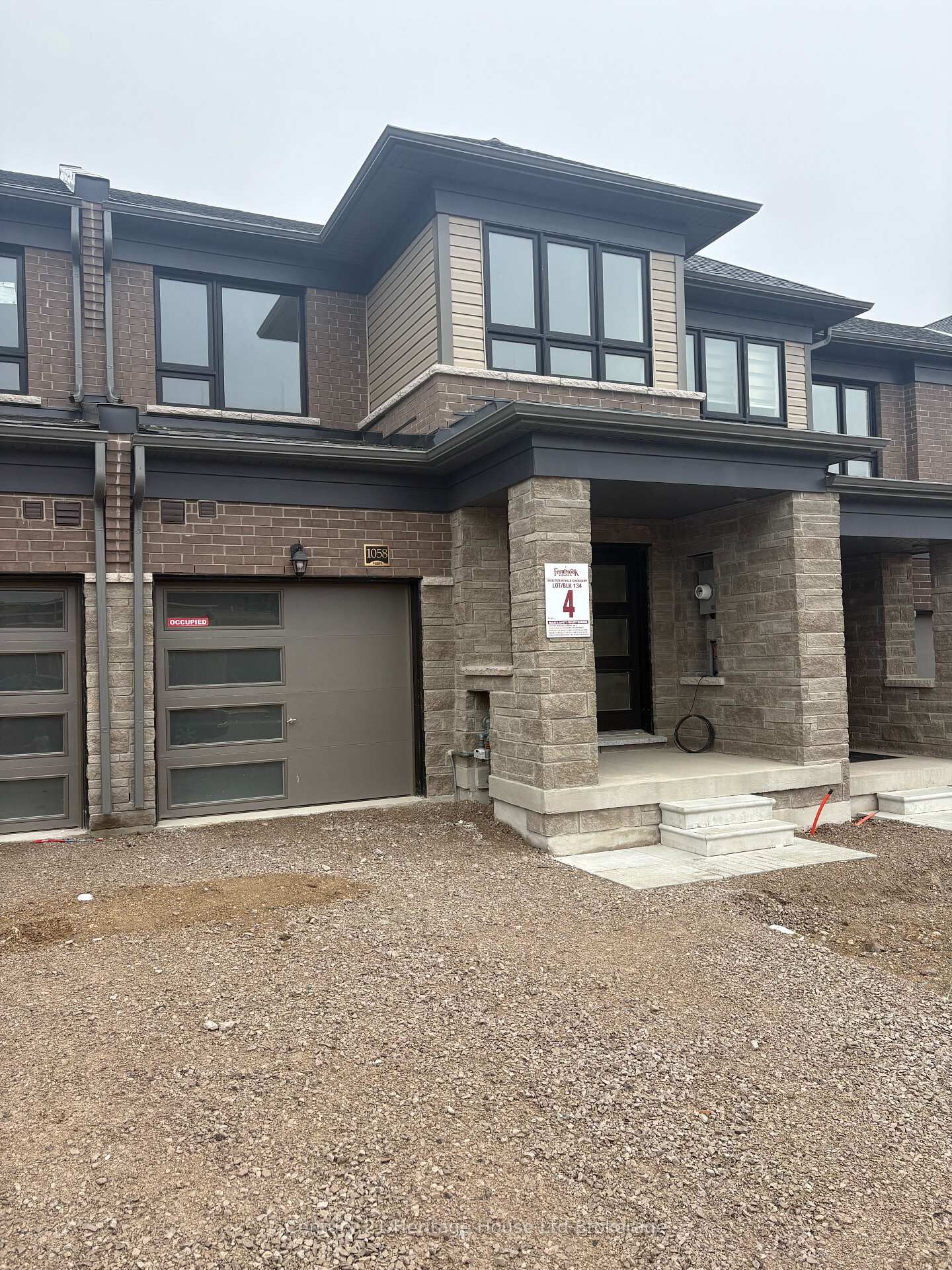 Property Photo:  1058 Periwinkle Crescent  ON N4S 7W2 