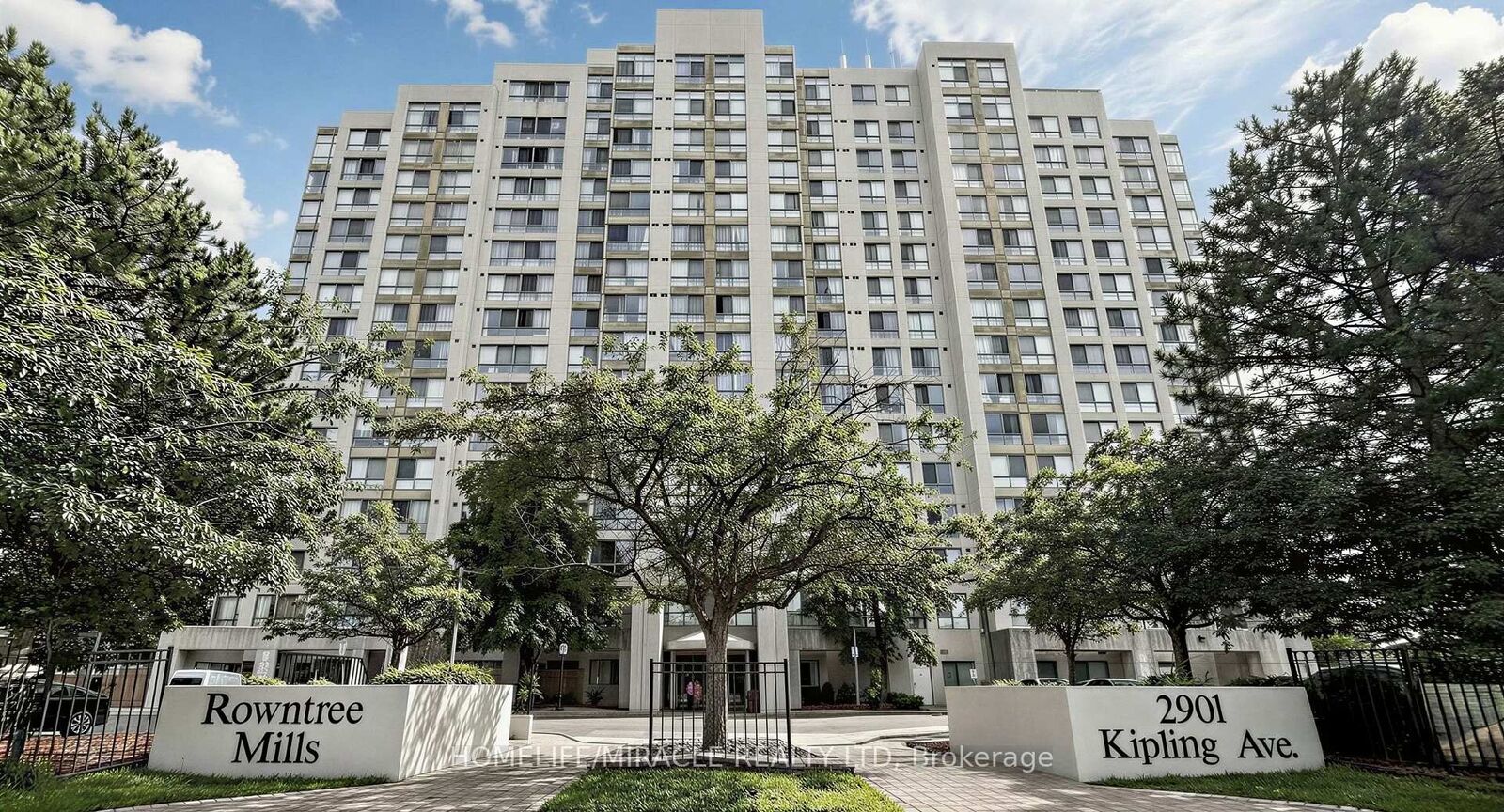 Property Photo:  2901 Kipling Avenue N 1109  ON M9V 5E5 