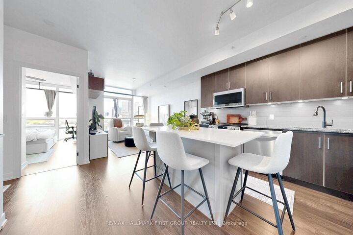 Property Photo:  8 Fieldway Road 505  ON M8Z 3L1 